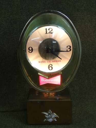 Vintage Budweiser Shelf Clock (1 of 4)