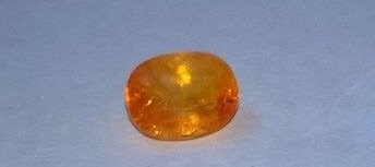 Natural Orange Sapphire 5.40 carats -: Natural Orange Sapphire 5.40 carats - ..100% natural earth mined;...oval cut; origin - Ceylon