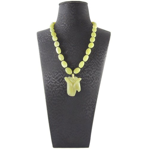 Natural Stone Lemon Jade Necklace: lemon jade Facet Necklace Necklace Size Ajutable 18.75-28.5 inch *Stone Name lemon jade *Stone Overall Dimension for each bead 40x35x6 mm (1.575x1.378x0.236 inch ) *Weight 290 carat*Handcrafted knot c