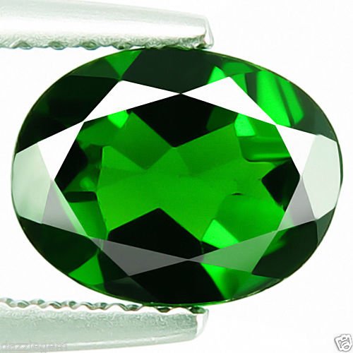 Natural Green Chrome Diopside 4.25 carats - Certified (1 of 2)