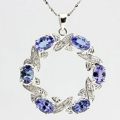 Stunning 2.66 ct Tanzanite & Diamond Pendant (1 of 2)