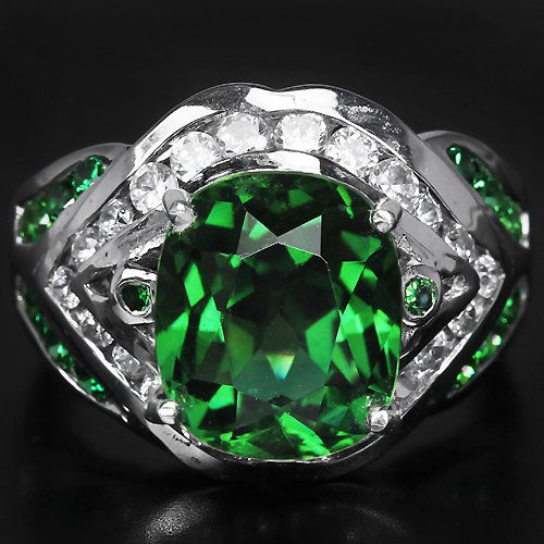 Stunning Chrome Diopside Ring (1 of 2)
