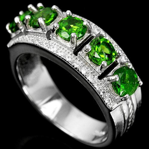 Natural Green Chrome Diopside Ring (1 of 1)
