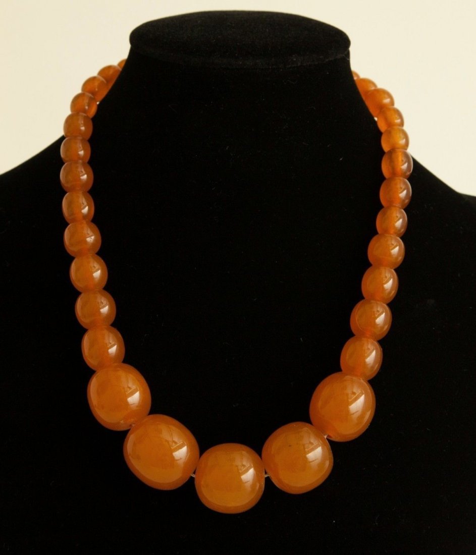 Antique Natural Butterscotch Egg Yolk Baltic Amber Bead (1 of 3)