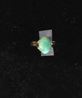 JADE RING, ESTATE JEWELRY (1 of 2)