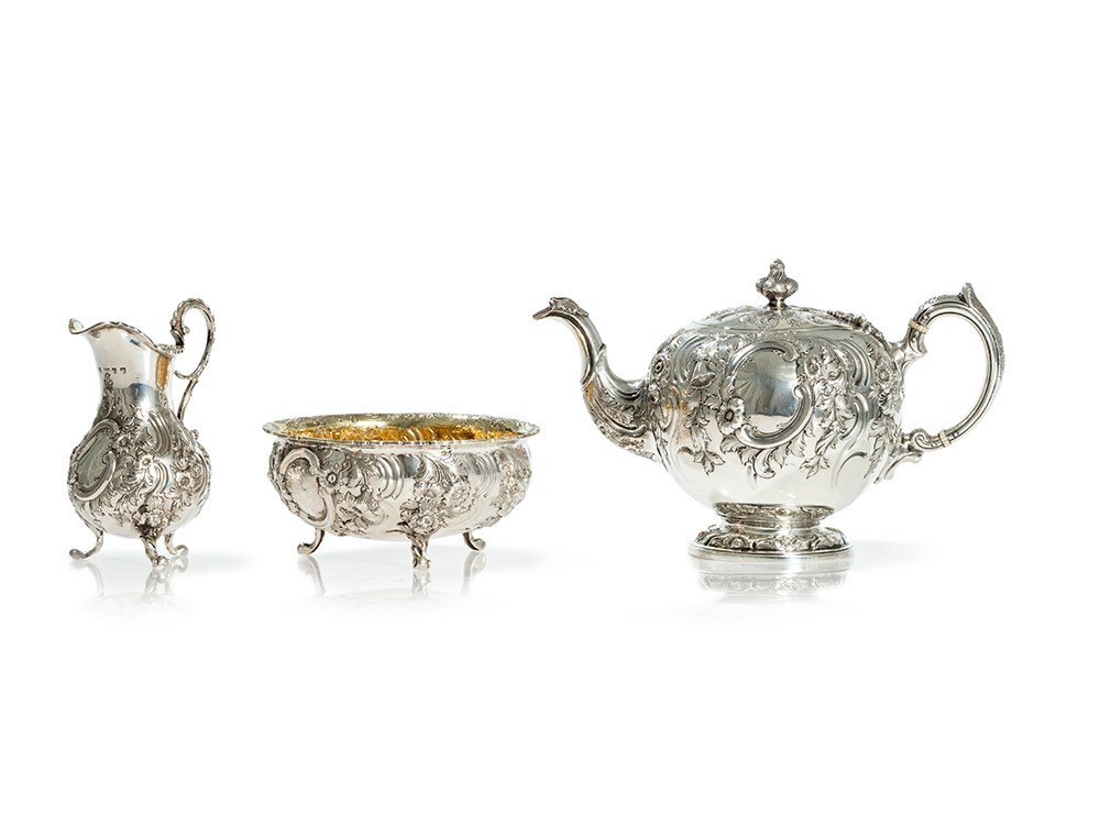 Marshall & Sons, Sterling Silver Set, Edinburgh, 1835: Sterling silver Edinburgh, Scotland, 1835 Manufacturer: Marshall & Sons Hallmarked with duty mark, Edinburgh city marks, maker's mark ‘M & S’ and date letter ‘S’ (1835) Rococo style Three-piec