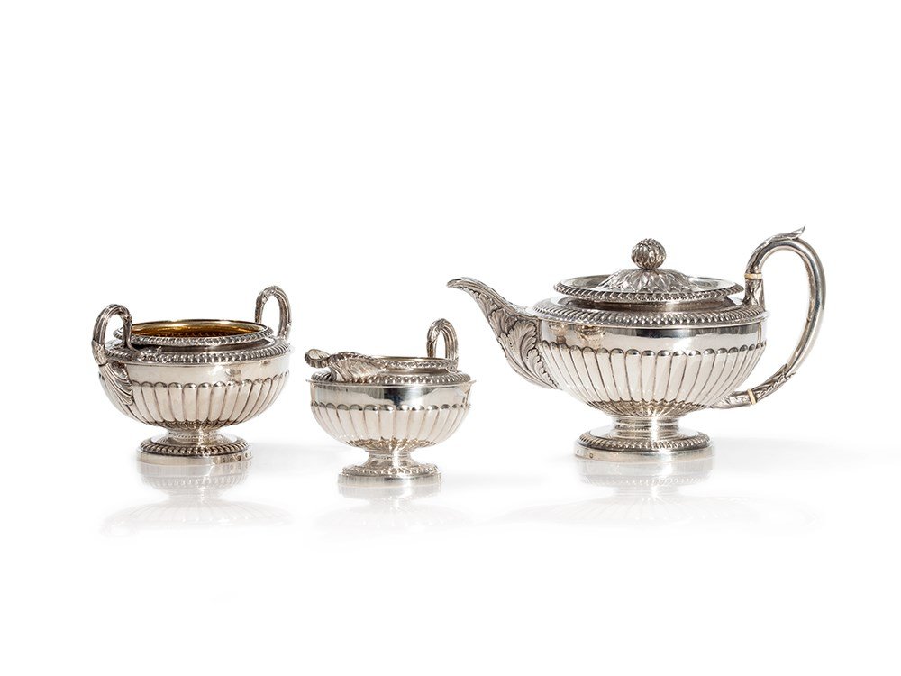 Sterling Silver Tea Set, Robert Gray & Son, Glasgow,: Sterling silver Glasgow, Scotland, 1820/21 Manufacturer: Robert Gray & Son Foot rim hallmarked with date letter ‘B’ (1820) or ‘C’ (1821), sterling standard, maker’s mark ‘RG & S’, duty m
