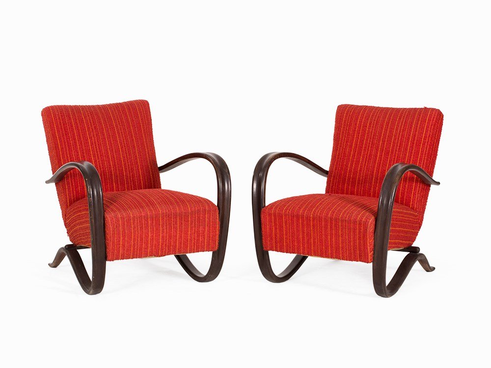Jindrich Halabala, Pair of Armchairs,’Kreslo H269’, c.: Beech wood, brown stained wood, upholstered seat and backrest Czechoslovakia, around 1940 Design: Jindrich Halabala (1903-1978) - Czech designer Manufacturer: Spojene UP Závody Model: Kreslo H269 Uph