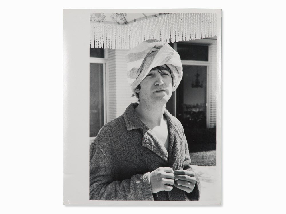 Bob Gomel (b. 1933), John Lennon In Florida, USA, 1964: Vintage gelatin silver press print USA, 1964 Bob Gomel (b. 1933) – American photographer Verso copyright stamp ‘CREDIT TO READ: Bob Gomel LIFE MAGAZINE © Time Inc.‘; also stamped with ‘GRAZIA