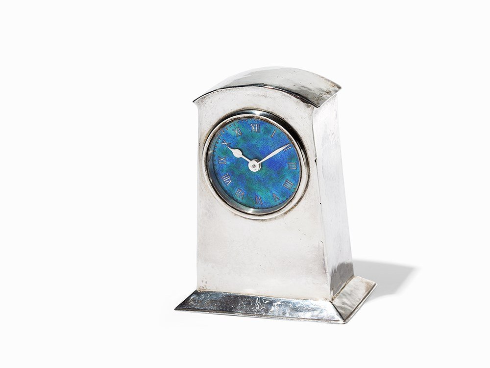 Liberty & Co Ltd., Silver Table Clock, Birmingham, 1926: Liberty & Co ltd. silver hammer finish table clock Birmingham, 1926 French 8-day movement, hour, minute, second Blue-green enameled dial, silver hands Watch case of 925 silver in hammer finish decor W