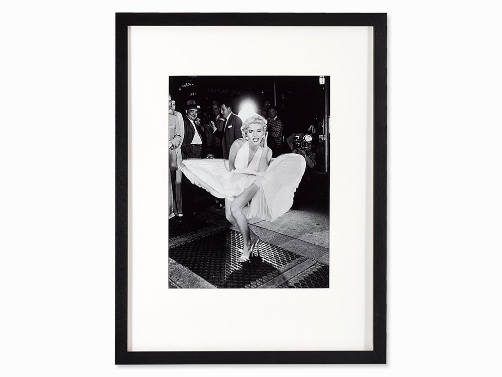 Sam Shaw (1911-1999), Marilyn In ‘The Seven Year Itch’,: Gelatin silver print USA, 1954; printed later in 2005 Sam Shaw (1911-1999) – US-American photographer Photographer’s stamp, estate stamp (inscribed with pencil ‘4/30’) and copyright stamp of t