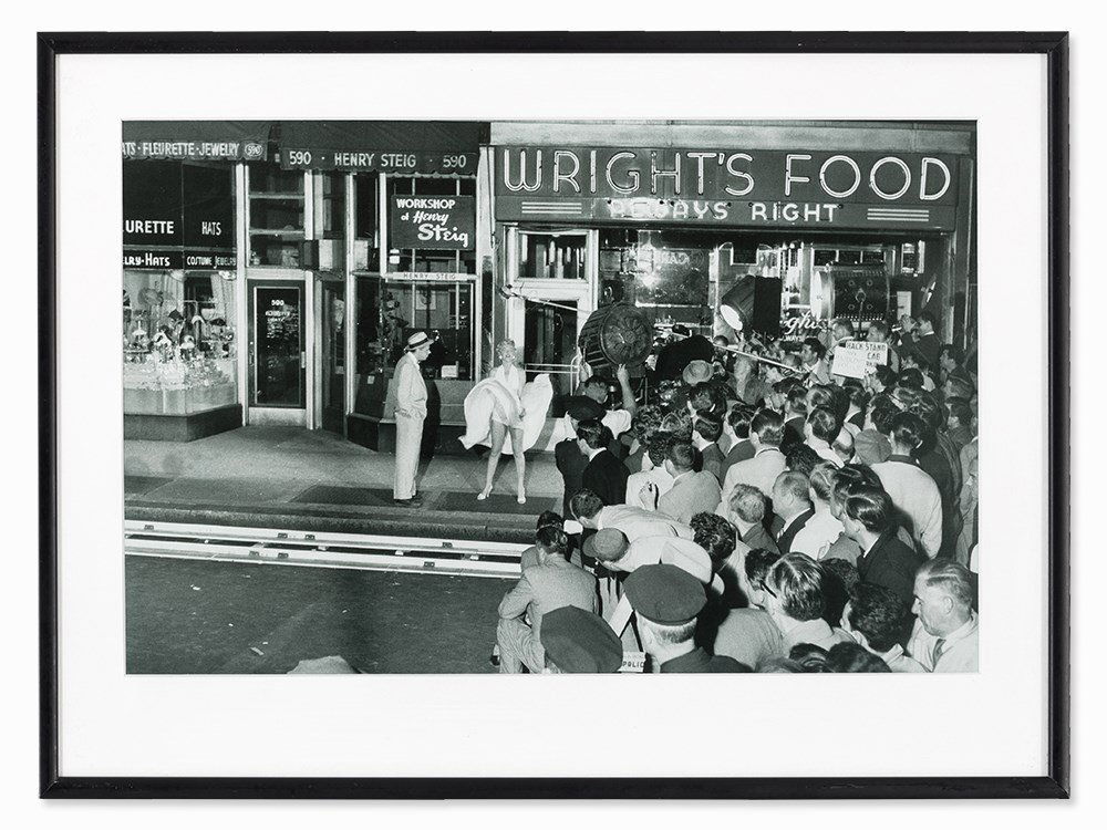 Sam Shaw, Marilyn At The Set Of ‘The Seven Year Itch’,: Modern print on Fujifilm Pictro paper USA, 1954; printed in 2000 Sam Shaw (1911-1999) – US-American photographer Blindstamp lower right ‘Sam Shaw Photographic Collection’ Copyright stamp on vers