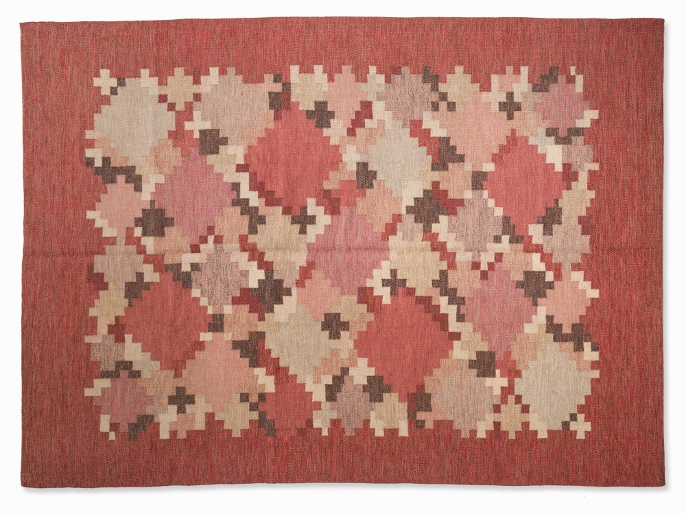 Scandinavian Kilim with the Monogram ‘IS’, 2nd H. 20th: Wool Scandinavia, 2. half 20th century Dimensions: 3.62 x 2.46 m Age-according very good condition The pattern of this Scandinavian kilim is executed in a strongly enlarged flower motif in soft pastel