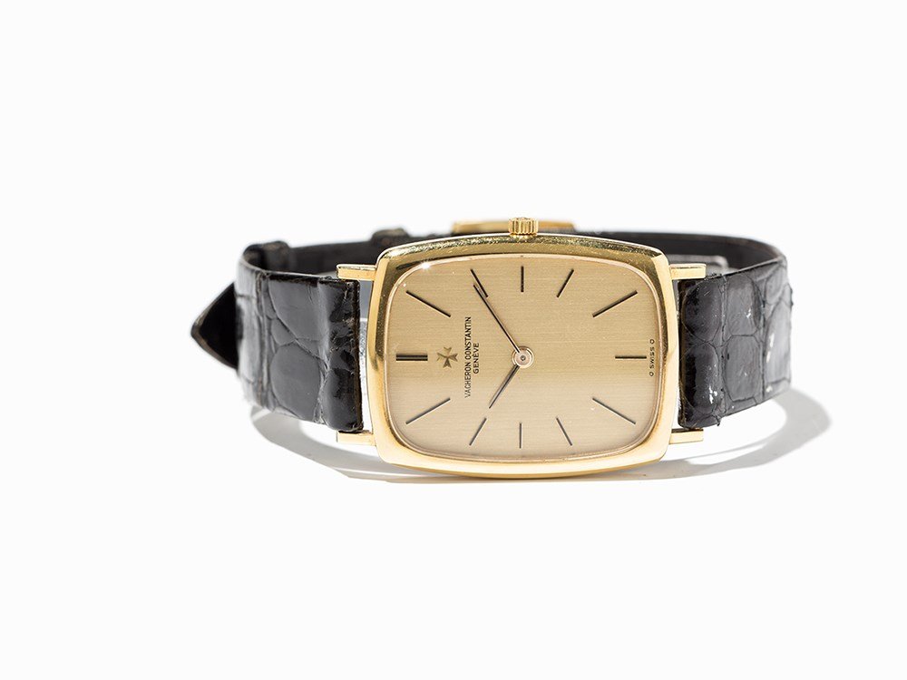 Vacheron Constantin Wristwatch, Ref. 33038, circa 1990: Vacheron Constantin wristwatch, ref. 33038 Switzerland, around 1990 Manual wind movement, calibre 1003; 17 jewels, hour, minute Gilt dial and hands Watch case and original pin buckle made of 18K gold 