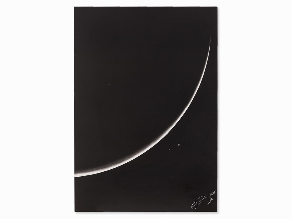 Robert Longo, Uranus, Offset, 2005: Offset lithograph on paper, laid down on Aluminum Dibond Germany/USA, 2005 Robert Longo (b. 1953) US-American artist Courtesy signature in silver pen Longo and dated 05 lower right Poster after a char