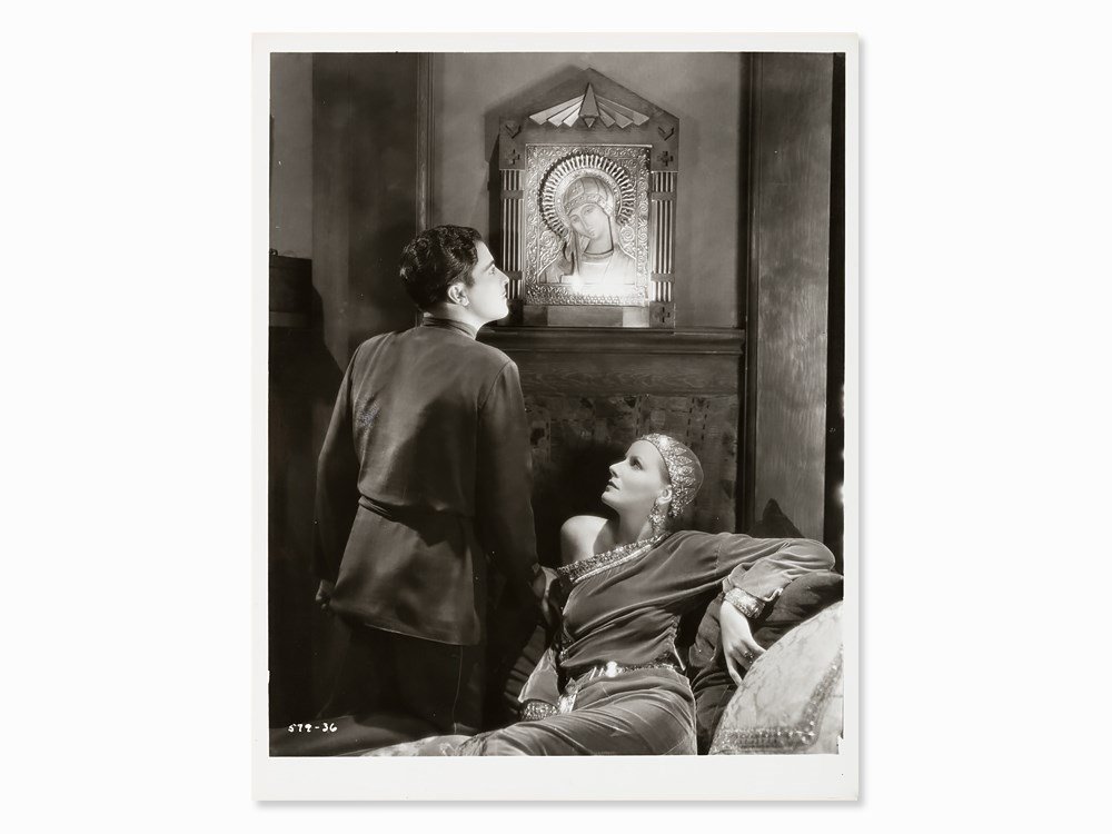 Scene shot of ‚Marta Hari‘, Gelatin Silver Print, 1931: Vintage gelatin silver print USA, 1931 Verso inscribed and dated in pencil Scene shot of Greta Garbo and Ramon Novarro in ‘Marta Hari’; this scene was removed and shot again for the English market