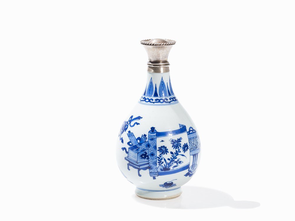 Blue and White Bottle Vase, Silver Mounting, Kangxi: Porcelain with underglaze blue painting China, Kangxi period (1662-1722) Silver mounting, around 1900, Bruckmann & Söhne, Heilbronn; hallmarked with marker’s mark, silver standard, crescent moon an