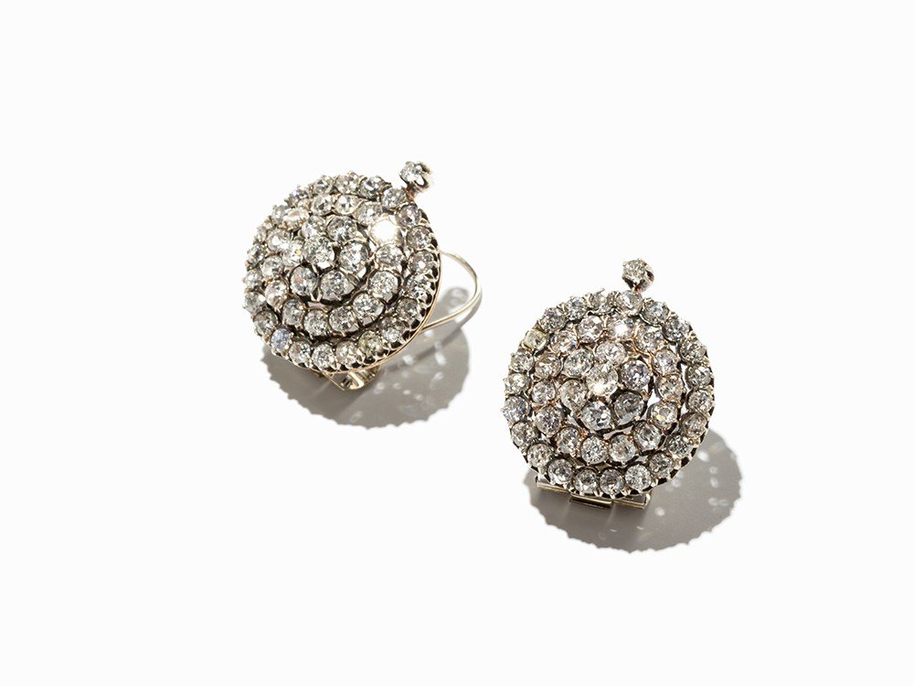Pair of Ear Clips with 88 Old Cut Diamonds of c. 12 (1 of 7)