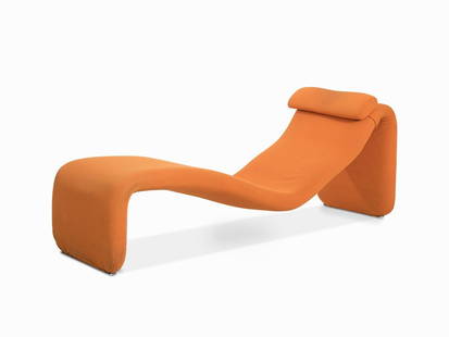 Olivier Mourgue, Lounger ‘Djinn’, France, 1965: Steel tube, foam upholstery with orange colored textile cover France, 1965 Design: Olivier Mourgue (born 1939) - French designer Execution: 1970, Airborne International Dimensions: 62 x 164 x 58 cm Go