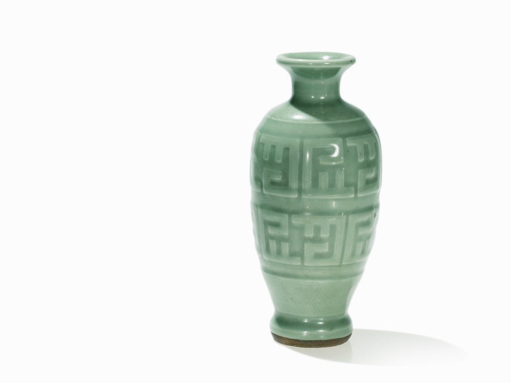 Longquan Celadon Baluster Vase with Archaistic Décor, (1 of 7)