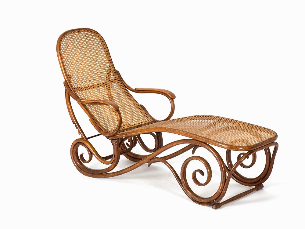Thonet, Lounger No. 2, Beech Bentwood, c. 1900 (1 of 10)