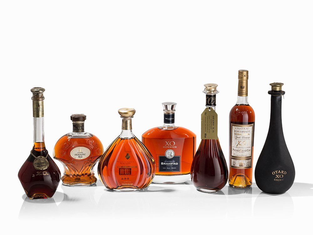 7 Bottles Cognac X.O. (1 of 10)