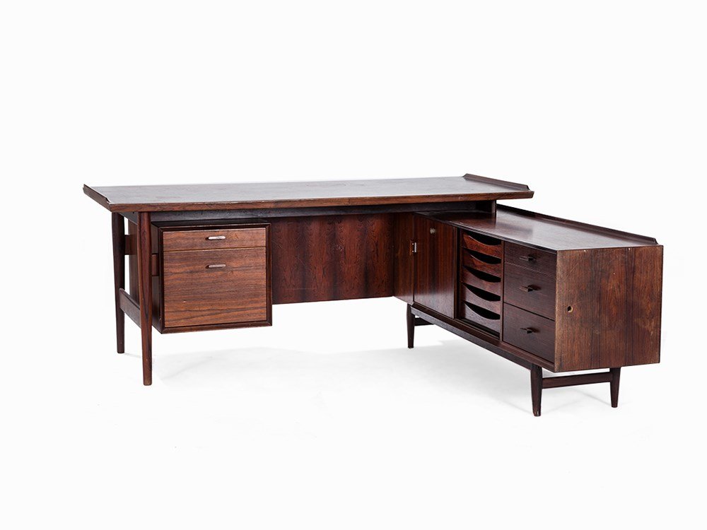 Arne Vodder, Desk and Return, Sibast, Denmark, 1960s: Rosewood Denmark, 1960s Design: Arne Vodder (1926-2009) – Danish furniture designer Manufacturer: Sibast furniture Maker’s label inside the panel, under the writing surface ‘Furnituremakers Dani