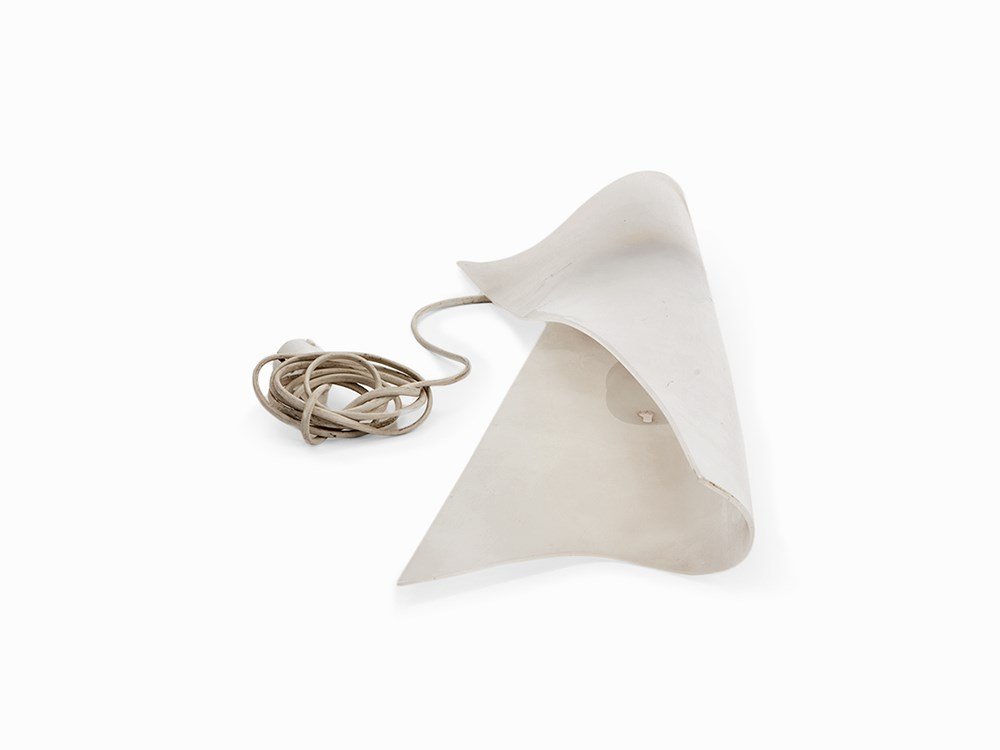 Hanns Hoffmann-Lederer, Wall Lamp, Perspex, Germany,: Perspex Germany, 1970 Hanns Hoffmann-Lederer (1899-1970) – German sculptor, graphic artist, designer and professor; Bauhaus student Curved trapezium Dimensions: 71 x 24 cm (height x width) Very good