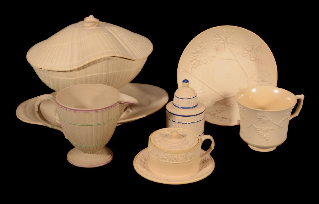 A Wedgwood caneware shell-shaped tureen, cover and (1 of 5)