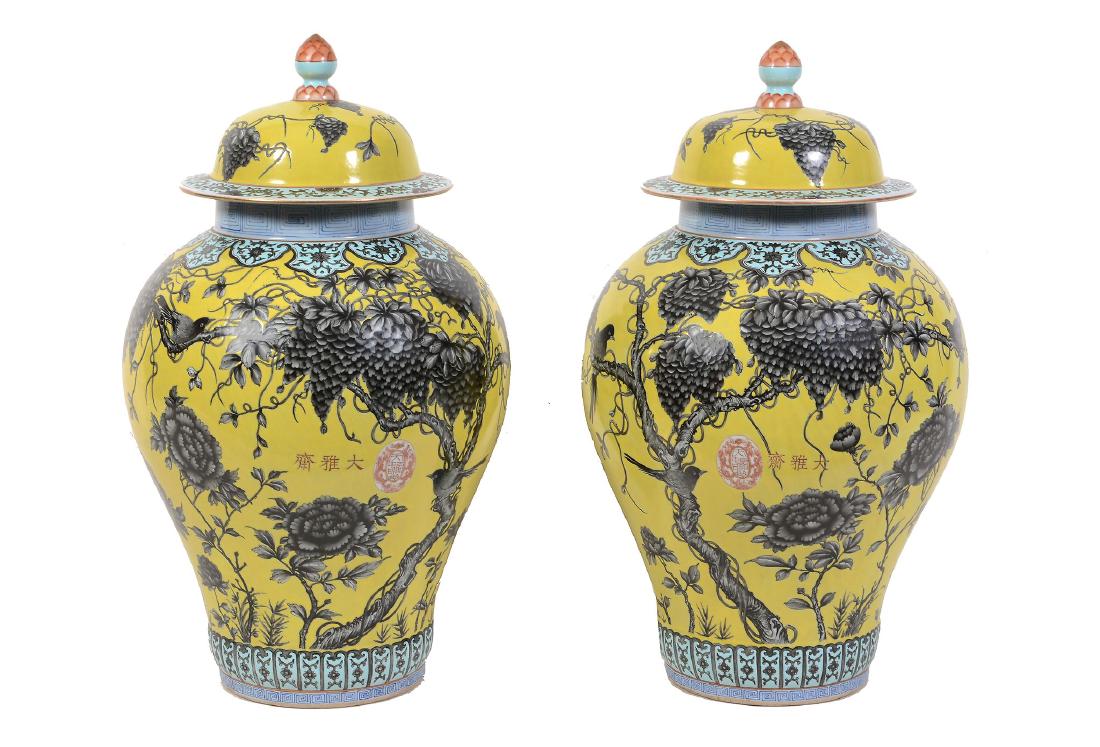 A large pair of Chinese Daya Zhai style yellow ground (1 of 6)