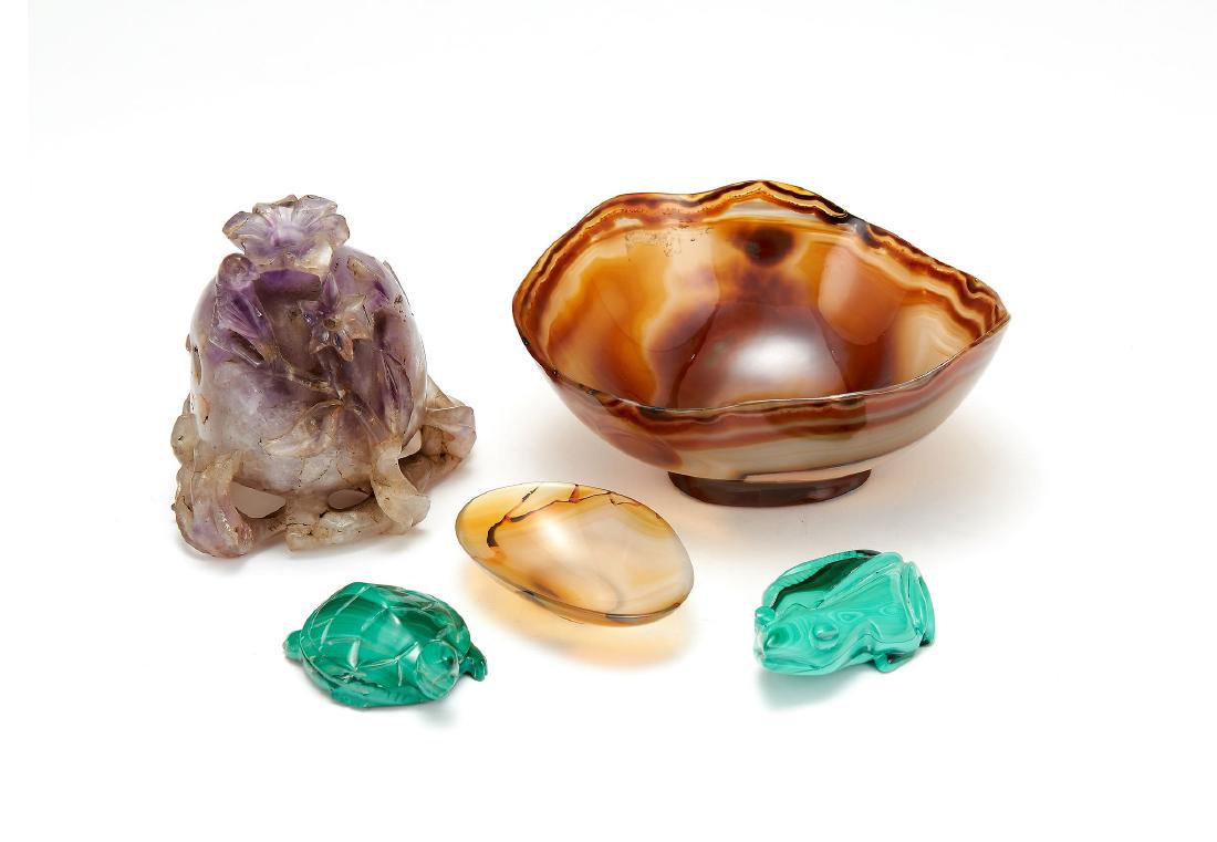 A Chinese Amethyst quart carving of a pomegranate (1 of 1)