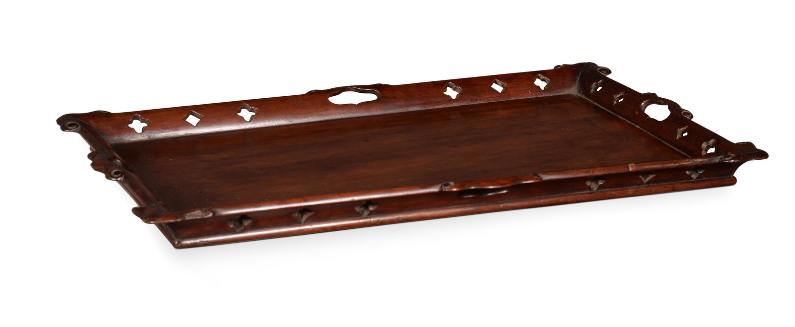 A GEORGE III MAHOGANY TRAY, IN THE MANNER OF THOMAS CHIPPENDALE, LATE 18TH CENTURY: A GEORGE III MAHOGANY TRAYIN THE MANNER OF THOMAS CHIPPENDALE, LATE 18TH CENTURY73cm long, 49cm wide