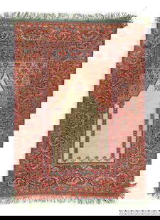 A GHIORDES PRAYER RUG, WEST ANATOLIA, FIRST HALF 19TH CENTURY: A GHIORDES PRAYER RUG WEST ANATOLIA, FIRST HALF 19TH CENTURY Approximately 171cm x 121cm