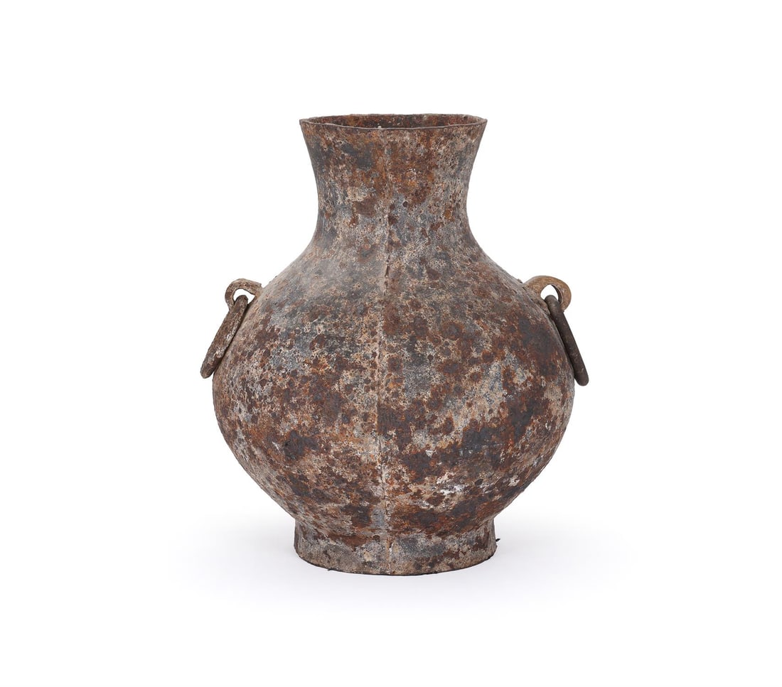 A large Chinese iron vase (1 of 2)
