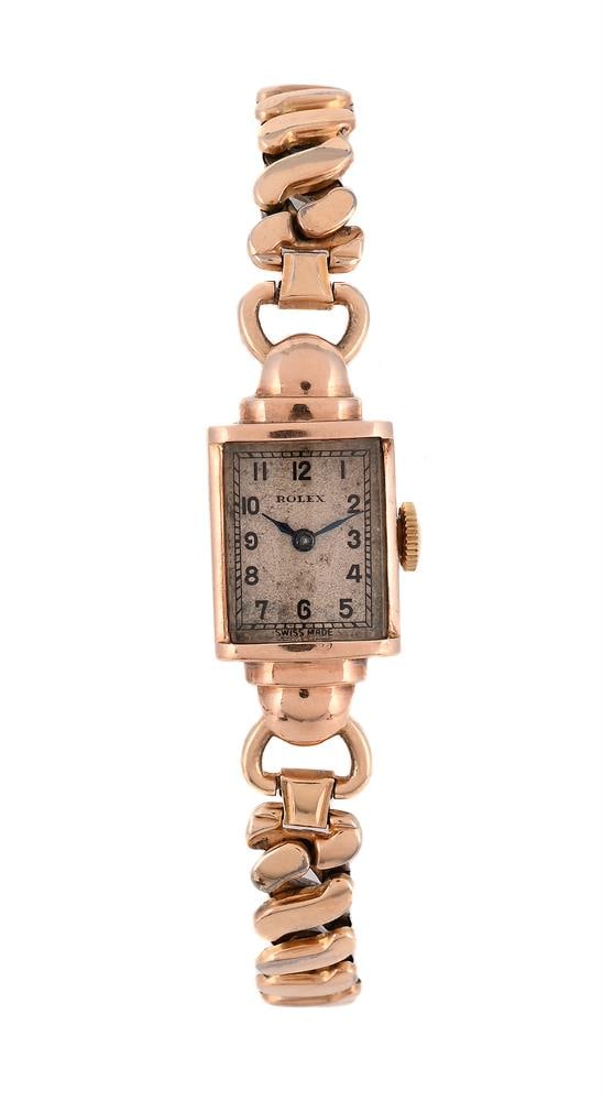 ROLEX, REF. 3186, A LADY'S 9 CARAT GOLD WRISTWATCH (1 of 1)
