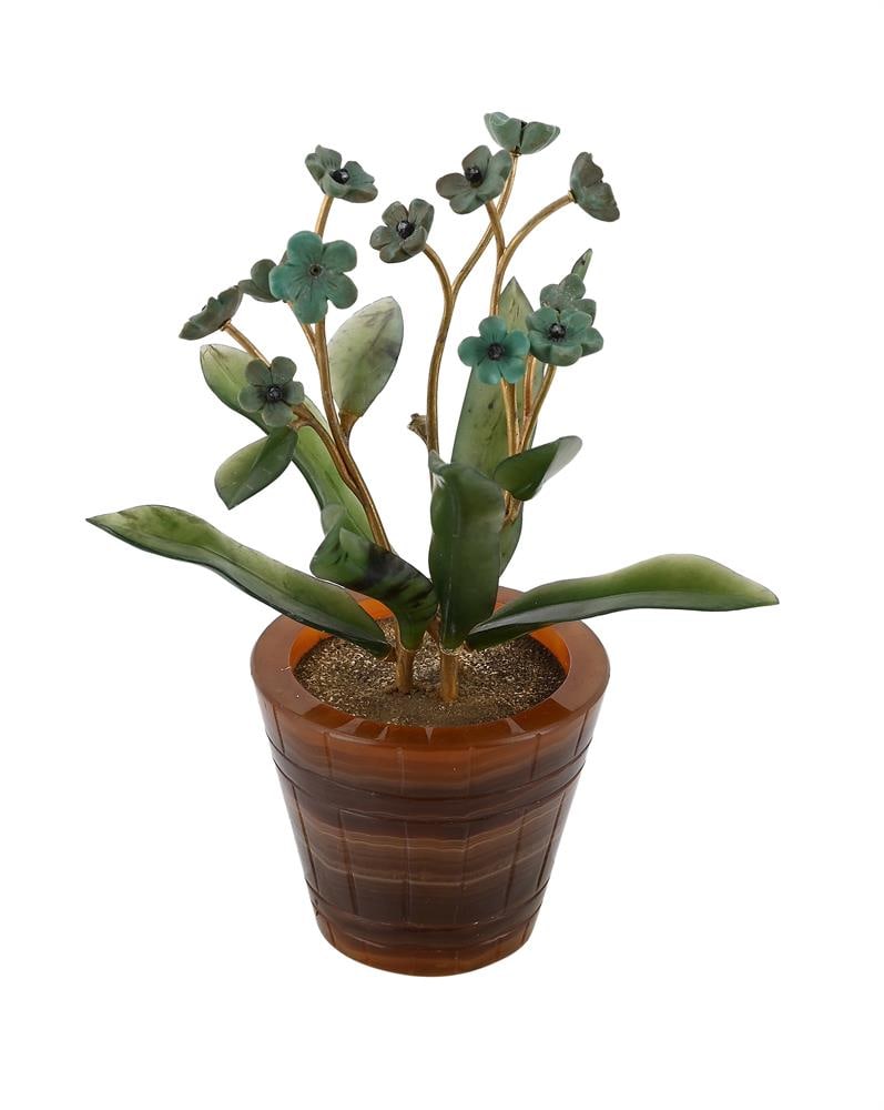 A HARDSTONE FLOWER STUDY (1 of 1)