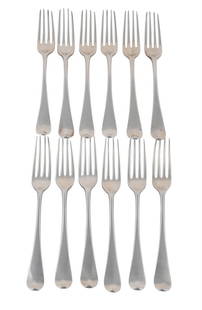 TWELVE GEORGE III SILVER HANOVERIAN PATTERN TABLE FORKS: TWELVE GEORGE III SILVER HANOVERIAN PATTERN TABLE FORKS