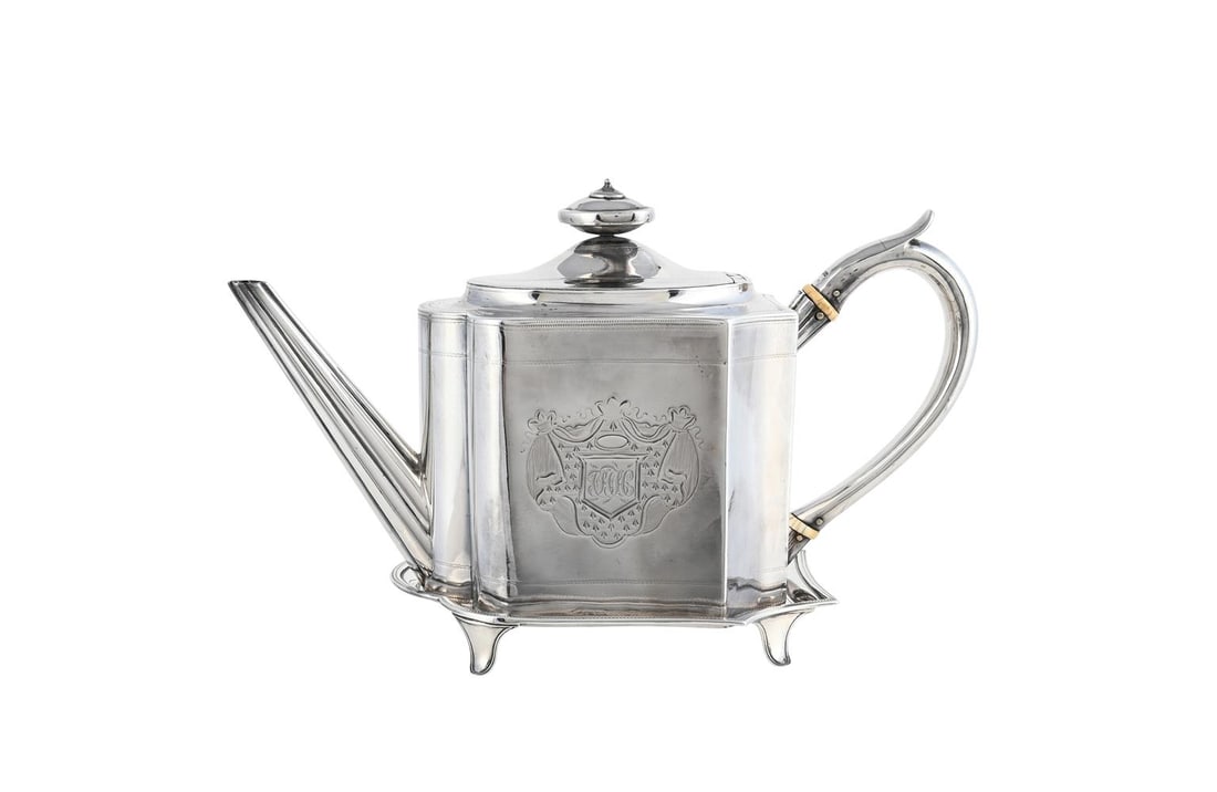 Y A GEORGE III SILVER TEAPOT AND STAND (1 of 1)