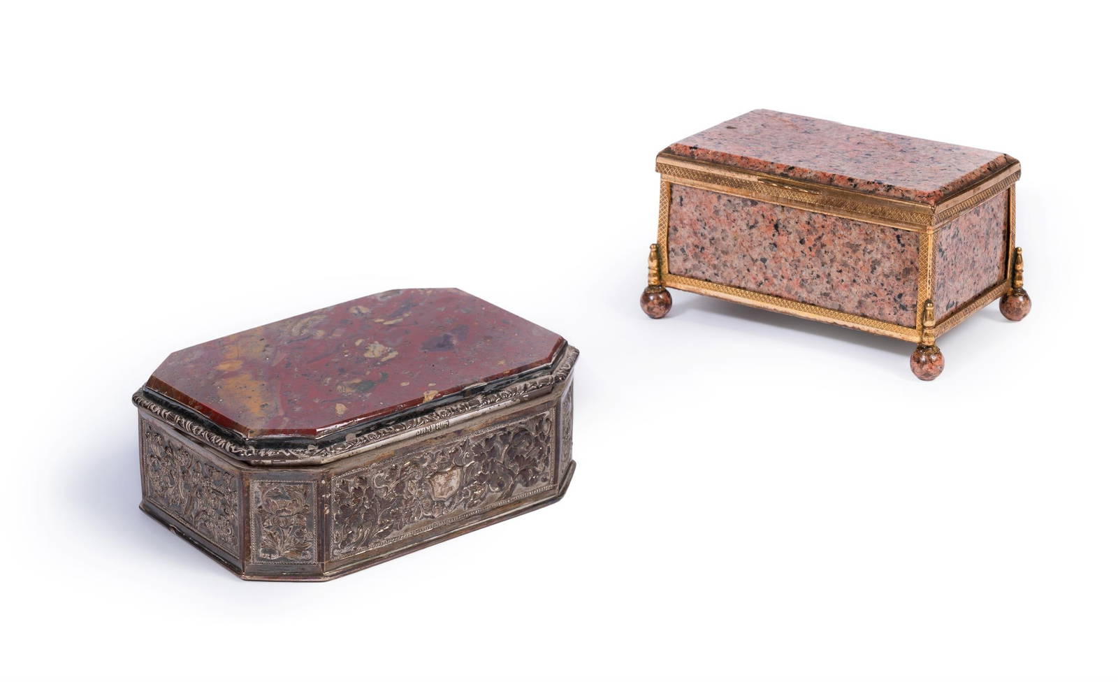 A CHINESE SILVER BOX WITH LATER HARDSTONE LID, KHE CHEONG, 1840-1842