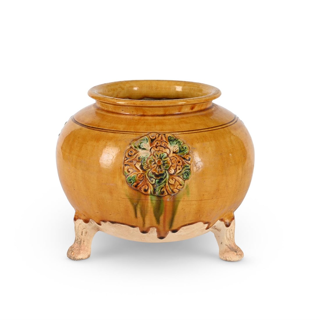 A Chinese sancai-glazed applique-decorated tripod jar