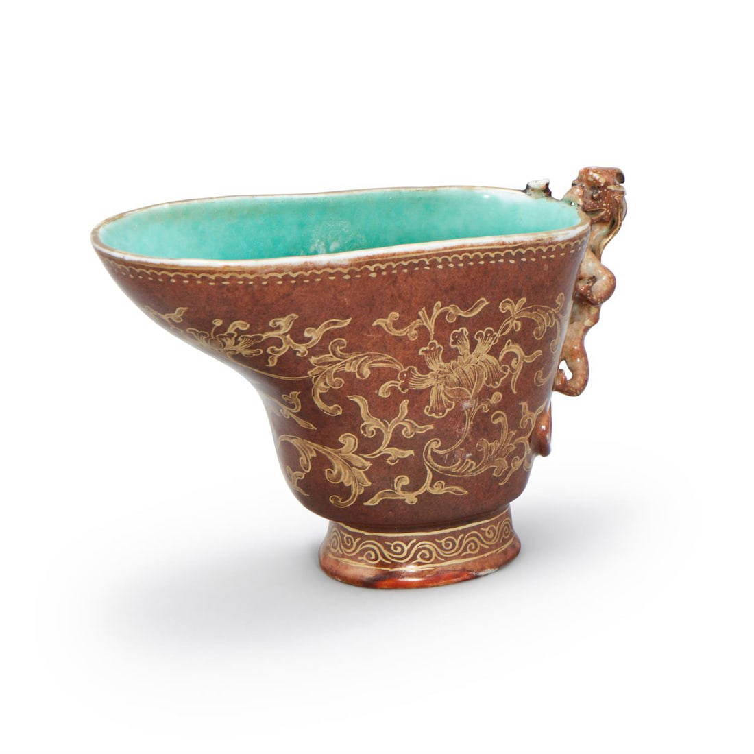 A Chinese Famille Rose libation cup