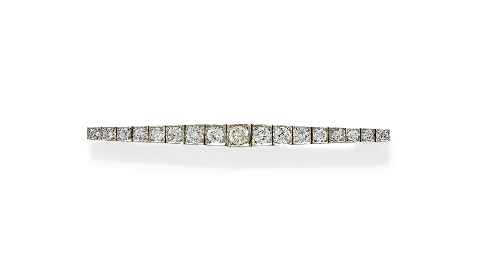 A DIAMOND BAR BROOCH: A DIAMOND BAR BROOCHEARLY 20TH CENTURY AND LATEROf tapered box link design set with a graduated line of old European cut diamonds, diamonds approximately 1.80 carats total, converted, later pin fittin