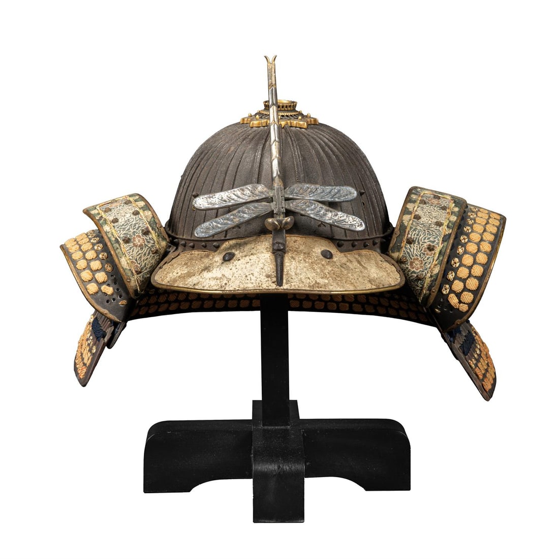 ‡ A suji-bachi [helmet with raised ridges] and mempo [face mask], Edo period (1 of 4)