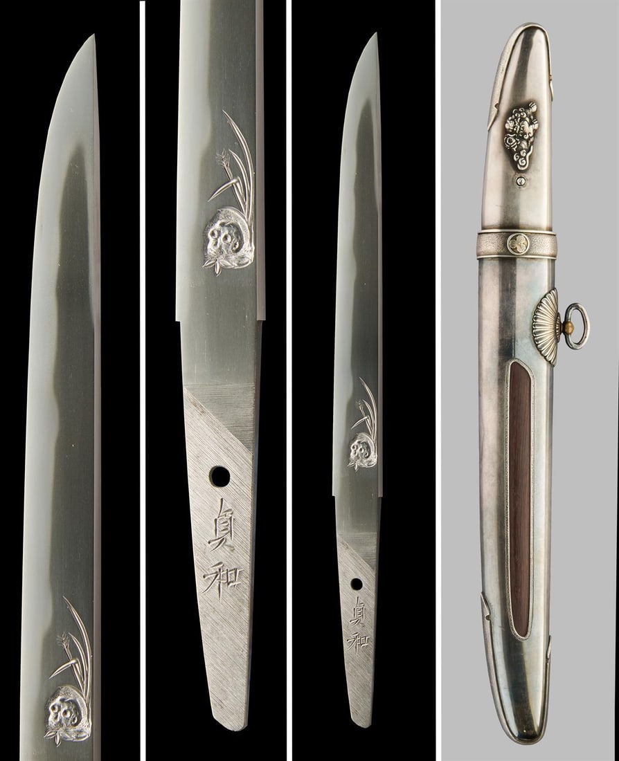 Ω A tanto with skull horimono [carving], Heisei period (1 of 6)