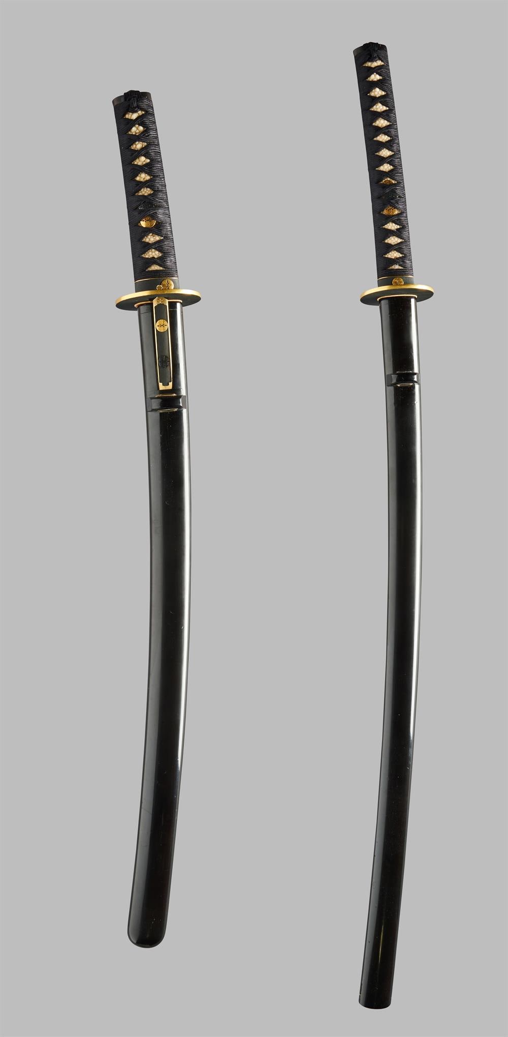 A daisho koshirae [sword mounts for a daisho], Edo period (1 of 5)