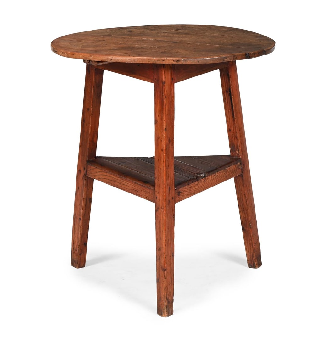 A GEORGE III ELM AND PINE CRICKET TABLE, LATE 18TH OR EARLY 19TH CENTURY (1 of 3)