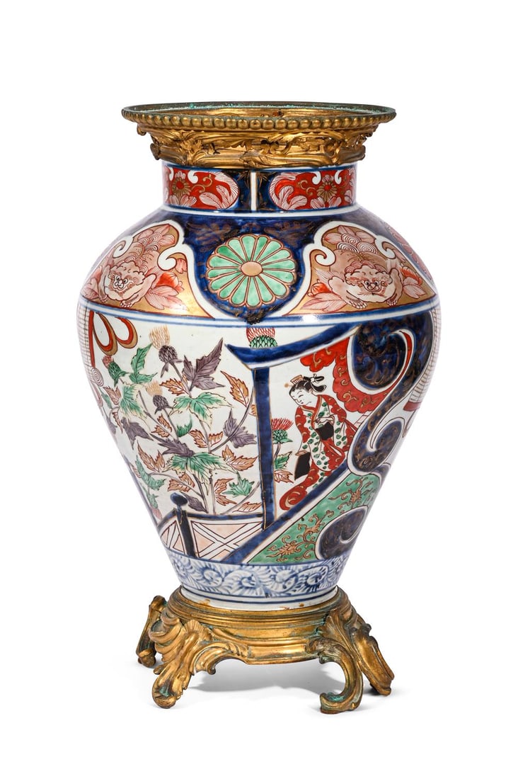 A JAPANESE IMARI AND ORMOLU MOUNTED VASE, EDO PERIOD, 18TH CENTURY (1 of 3)