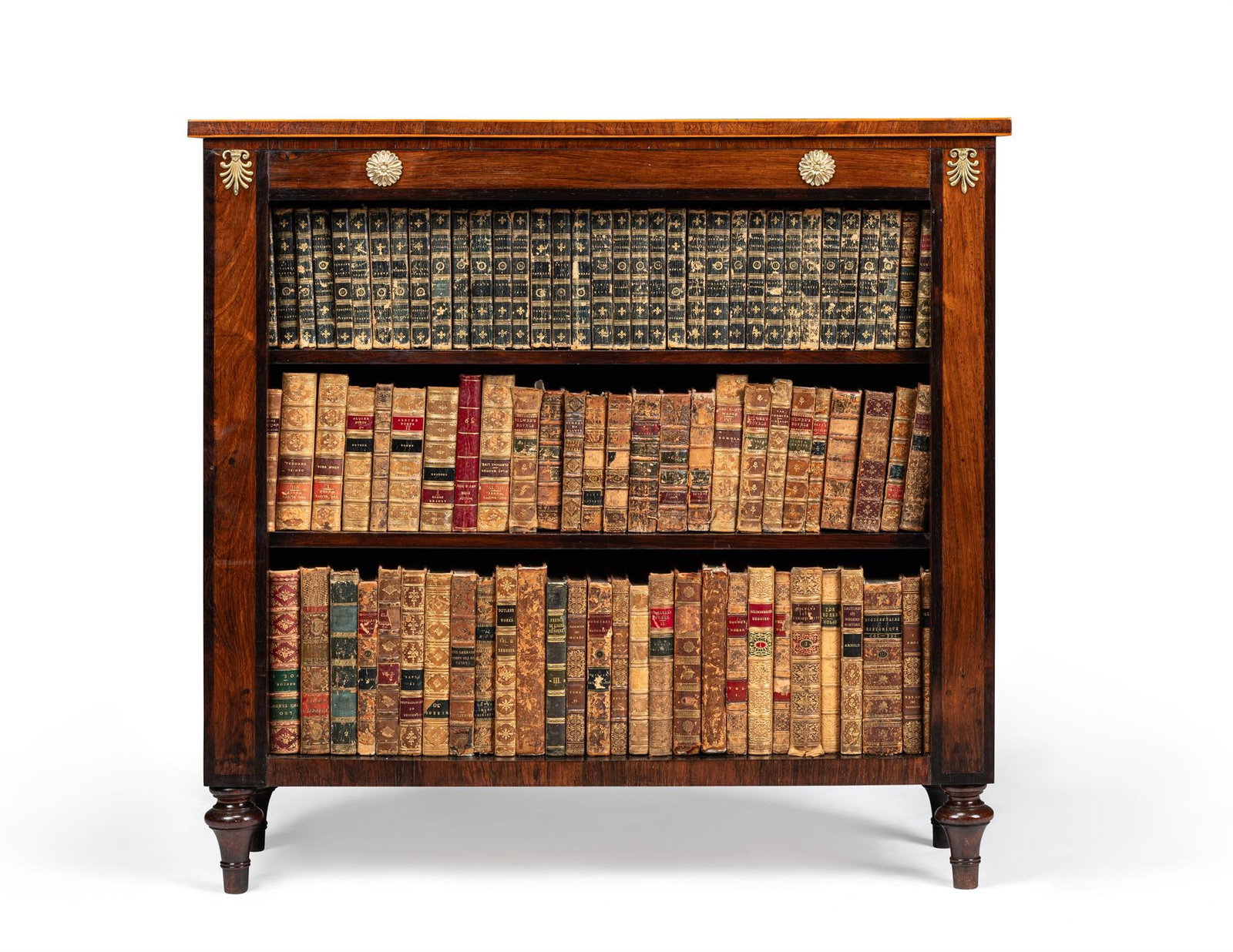 Y A REGENCY ROSEWOOD, SIMULATED ROSEWOOD AND BRASS MOUNTED OPEN BOOKCASE, CIRCA 1815 (1 of 4)