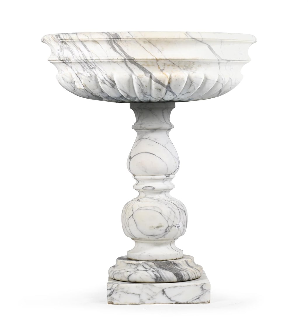 A LARGE VARIEGATED WHITE MARBLE BOWL OR CISTERN, 19TH CENTURY (1 of 2)