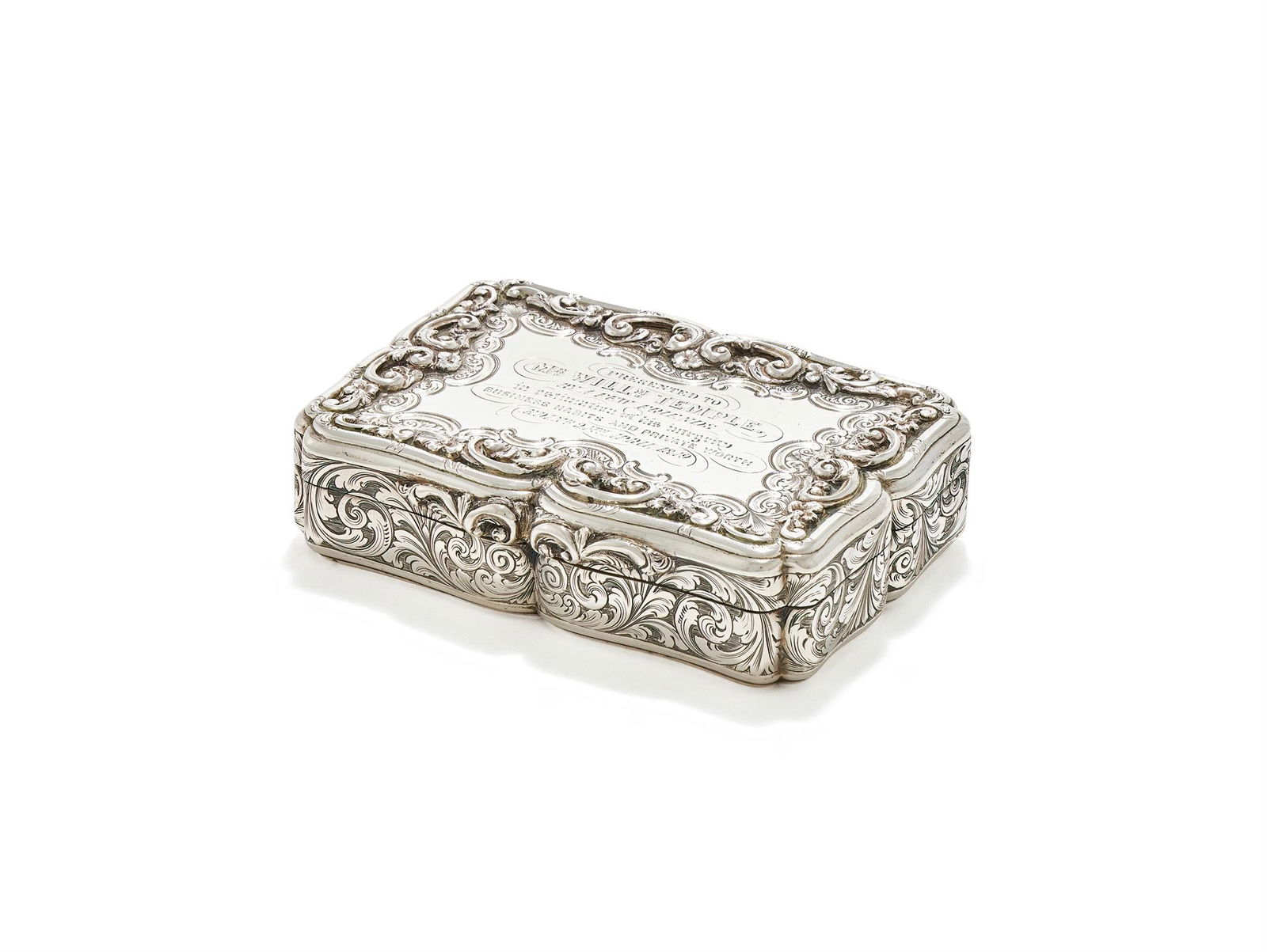 A VICTORIAN SILVER SHAPED RECTANGULAR SNUFF BOX (1 of 3)
